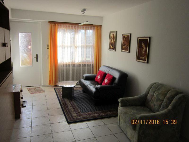 Flumina - Ferienwohnung Fuer Max. 4 Personen Flims Exteriér fotografie
